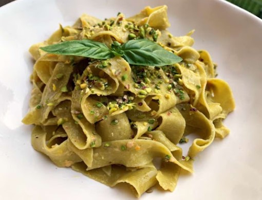 TAGLIATELLE AL PISTACCHIO
